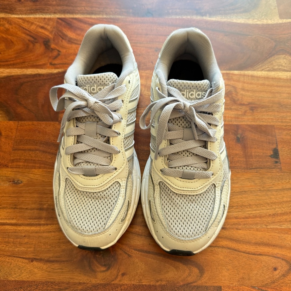 Adidas Beige Sneakers